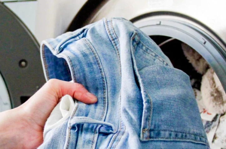how to shrink Levi's jeans how to shrink Levi's jeans