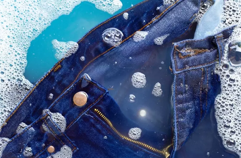 Do Jeans Shrink or Expand After Washing? The Real Truth
