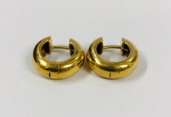 18k gold hoop earrings 18k gold hoop earrings