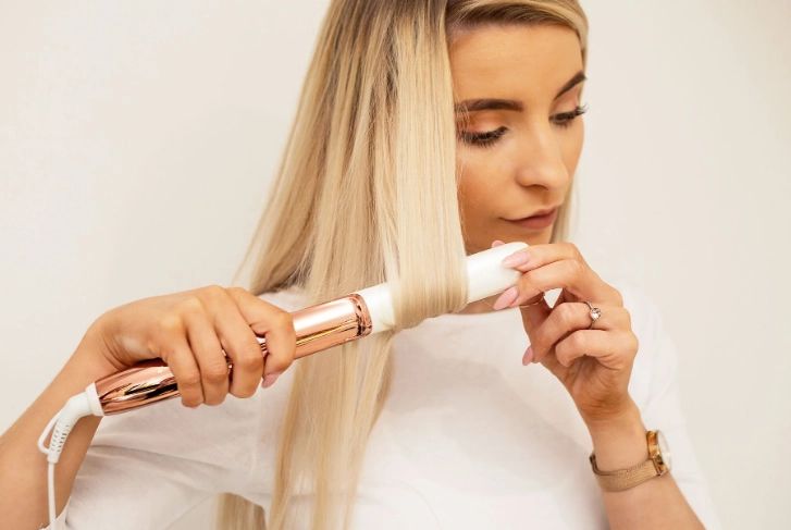 straightener curls tutorial straightener curls tutorial