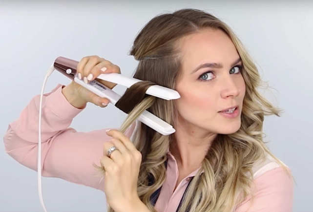 how to curl hair with a straightener how to curl hair with a straightener