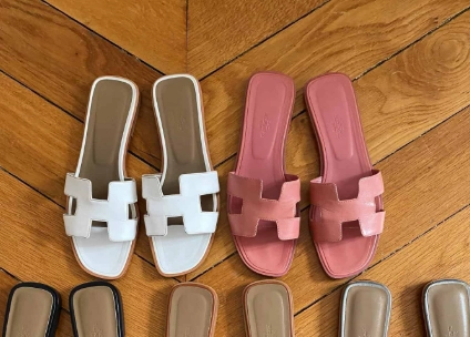Oran Sandals Ultimate Guide: Are They Worth It? Reviews & Styling Tips