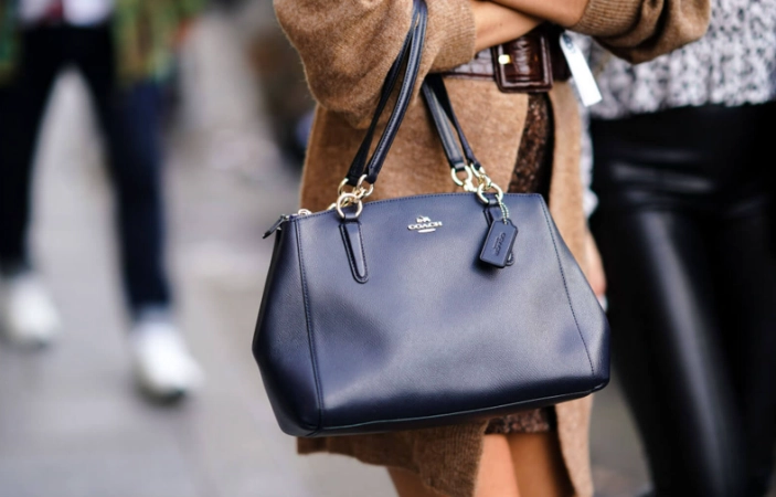 Coach bags manufacturing Coach bags manufacturing