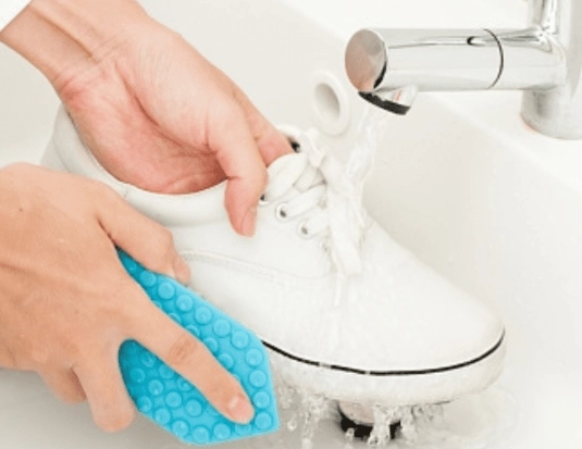 how to wash shoes in washing machine how to wash shoes in washing machine