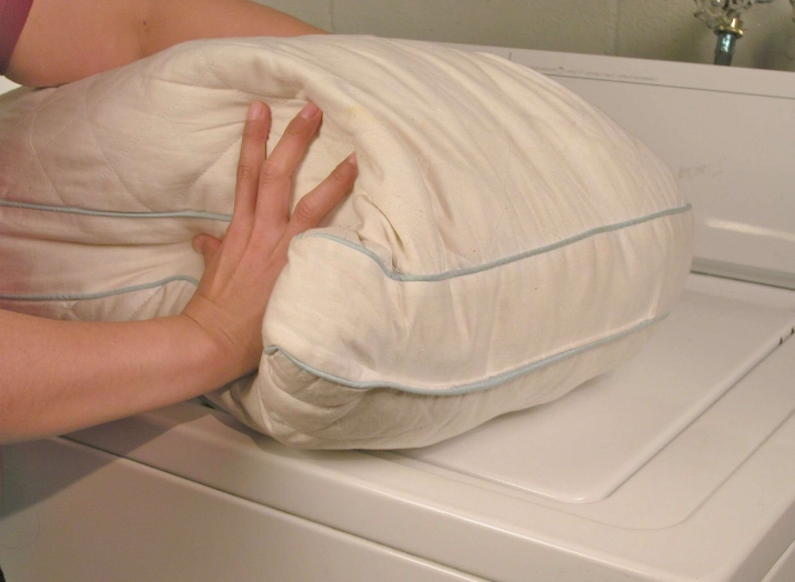 How to Machine Wash Pillows: A Complete Step-by-Step Guide