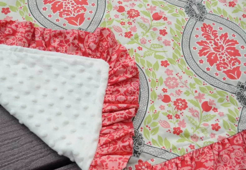 Best Fabric for Blankets: A Cozy Guide to Choosing Wisely