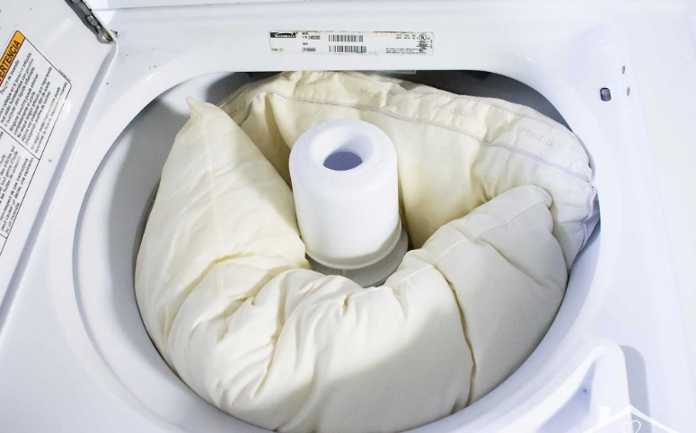 washing pillows in machine