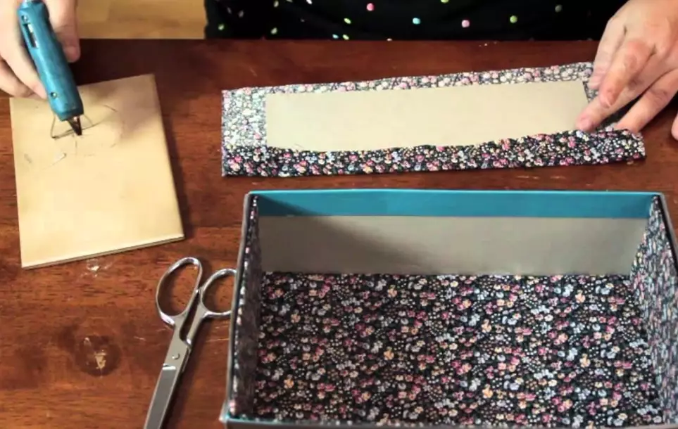 DIY fabric box lining DIY fabric box lining